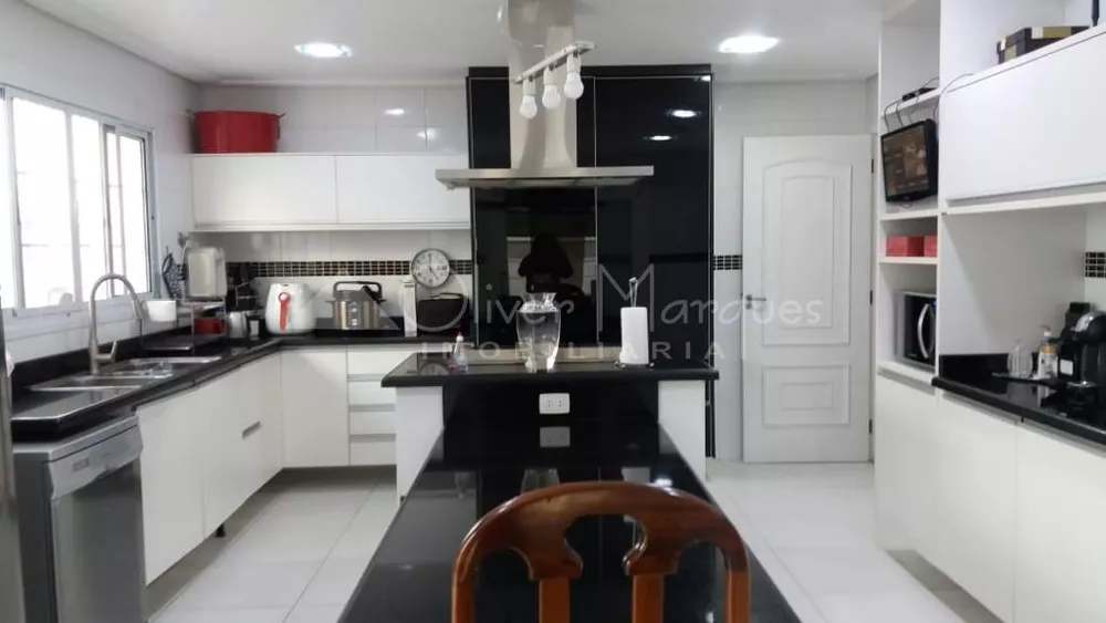 Casa à venda com 5 quartos, 570m² - Foto 6