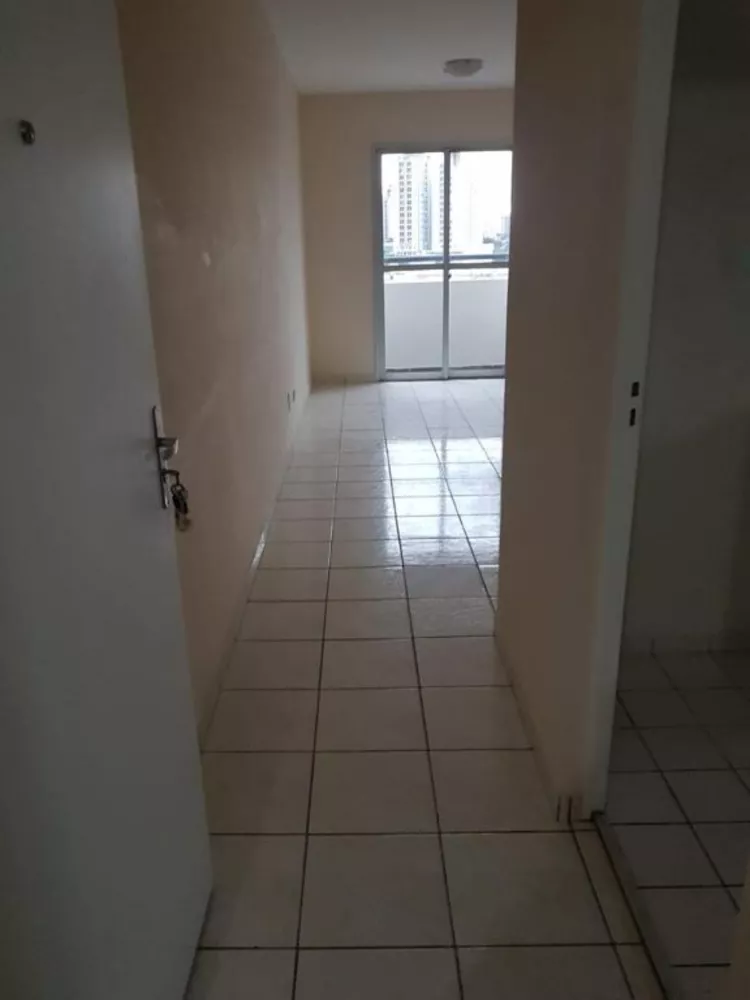 Apartamento à venda com 3 quartos, 64m² - Foto 4