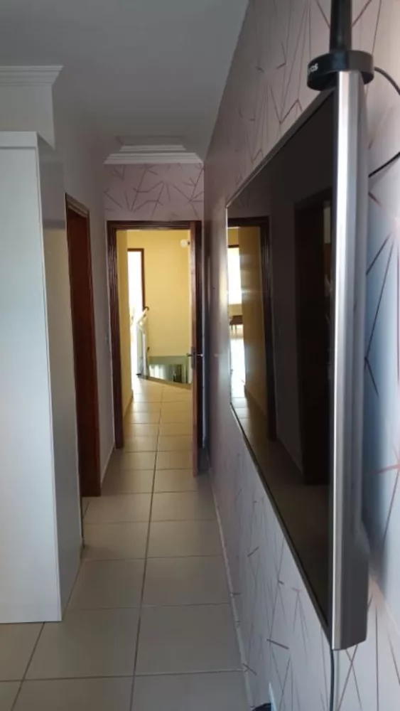 Sobrado à venda com 3 quartos, 160m² - Foto 3