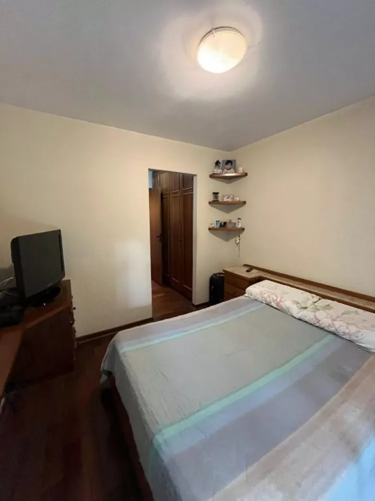 Apartamento à venda com 3 quartos, 130m² - Foto 5