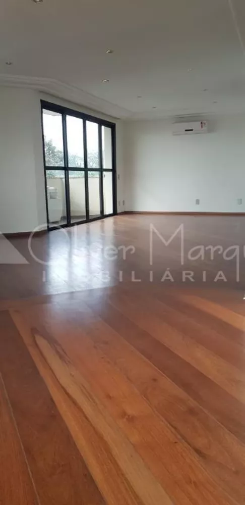 Apartamento à venda com 3 quartos, 180m² - Foto 7