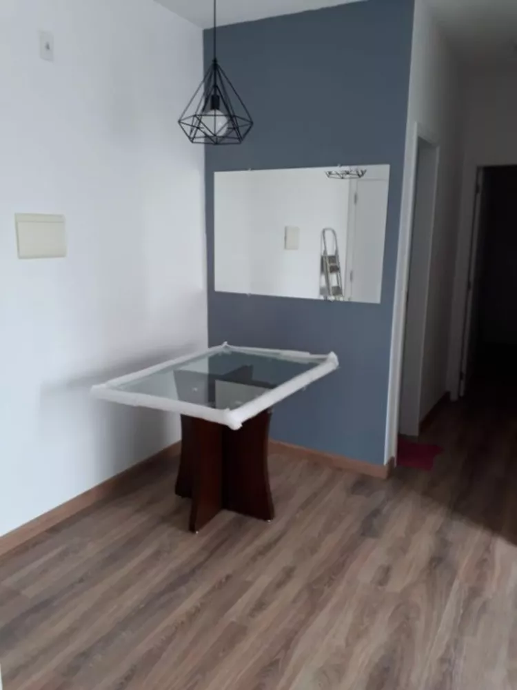 Apartamento à venda com 2 quartos, 47m² - Foto 3