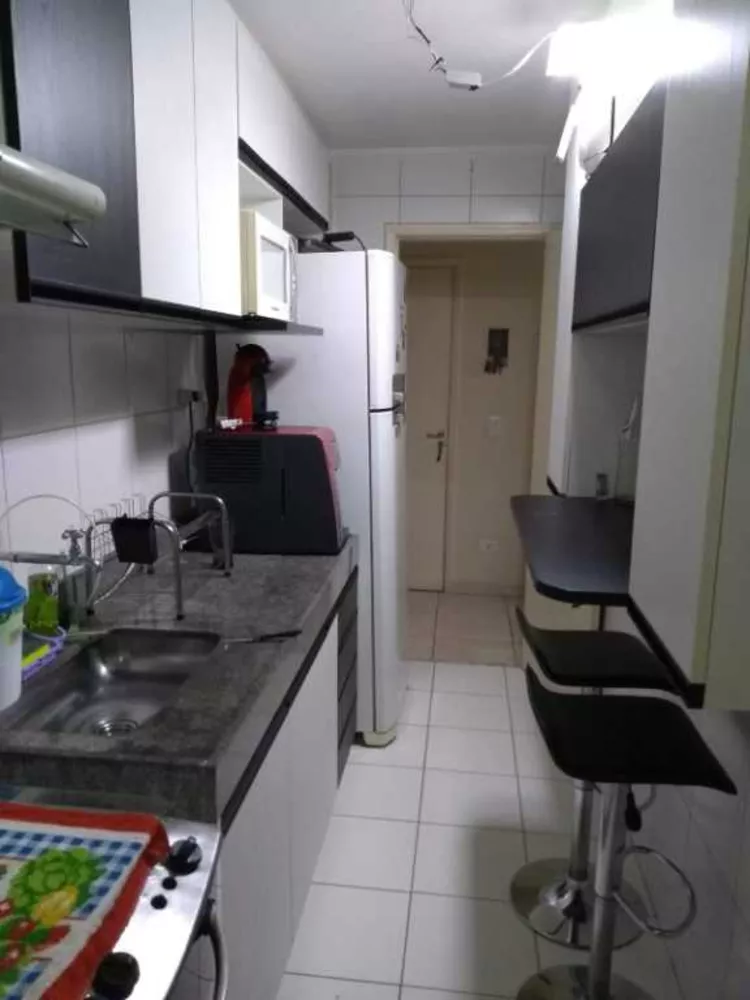 Apartamento à venda com 3 quartos, 67m² - Foto 1