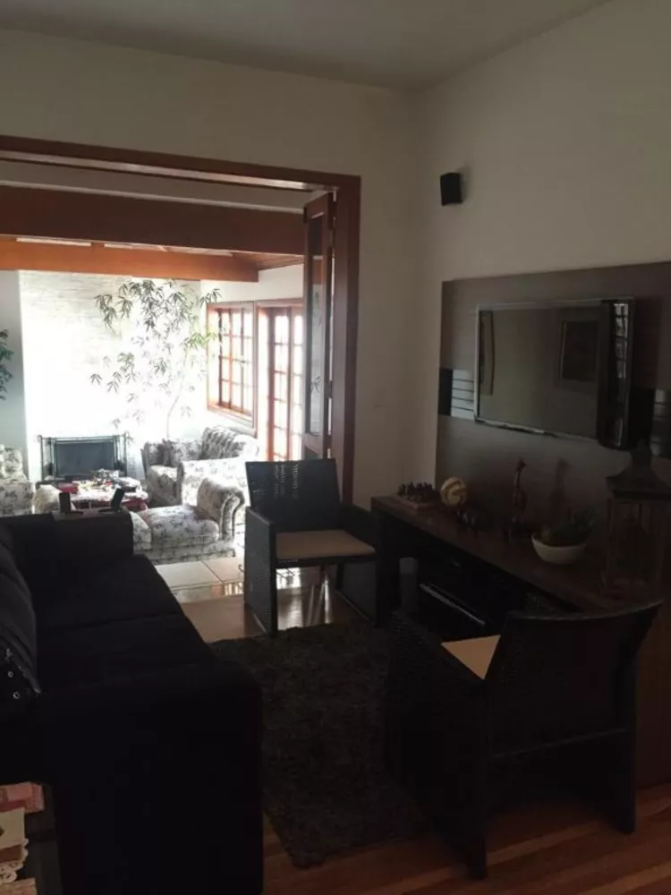 Apartamento à venda com 3 quartos, 122m² - Foto 4