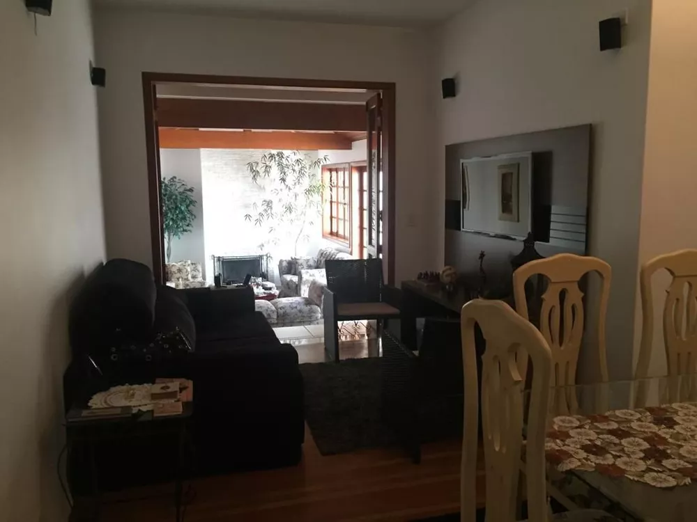 Apartamento à venda com 3 quartos, 122m² - Foto 3