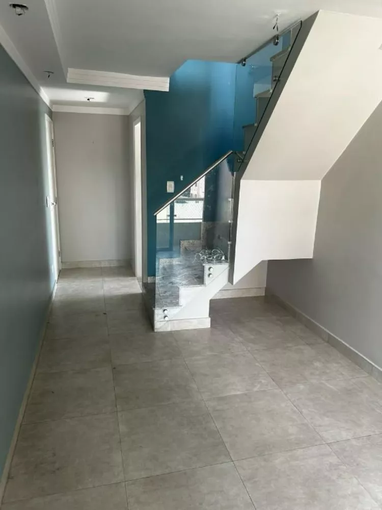 Cobertura à venda com 3 quartos, 142m² - Foto 4