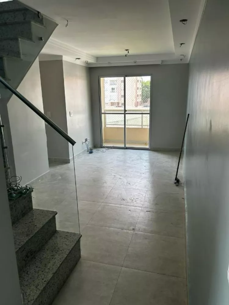 Cobertura à venda com 3 quartos, 142m² - Foto 3