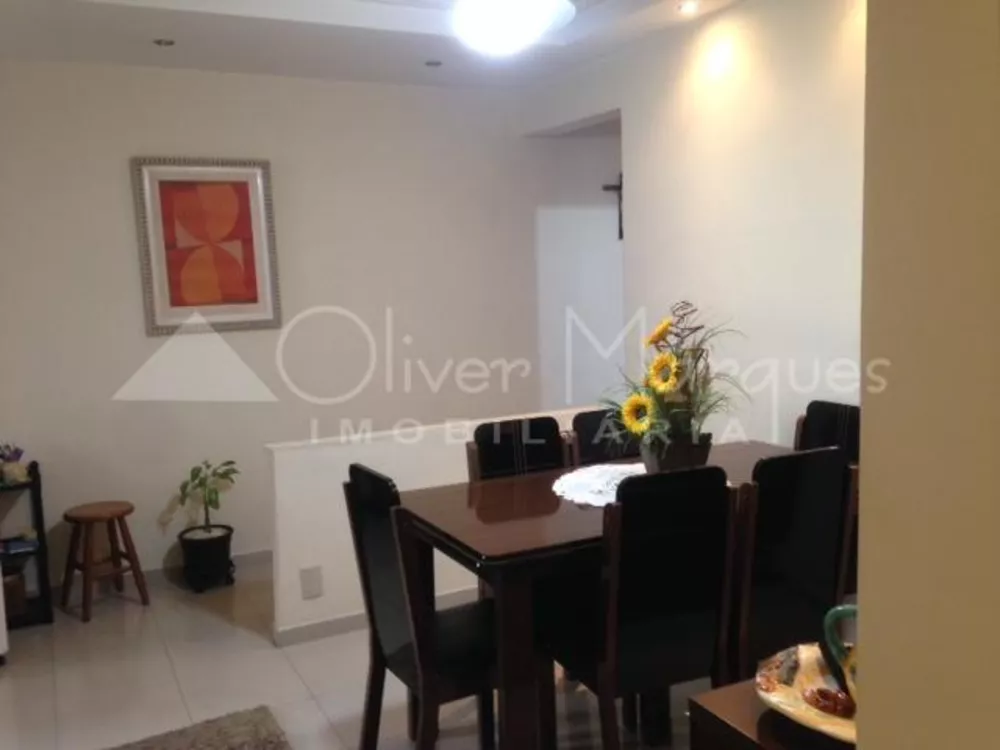 Apartamento à venda com 3 quartos, 64m² - Foto 4