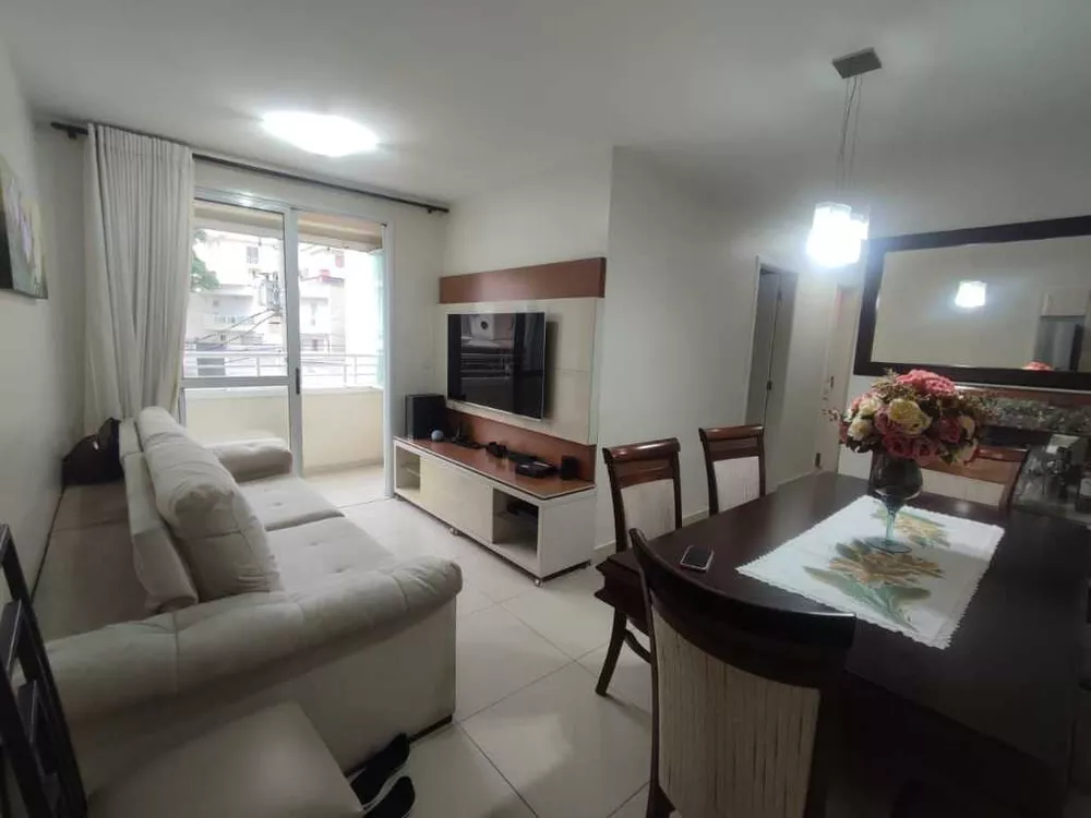 Apartamento à venda com 2 quartos, 67m² - Foto 3