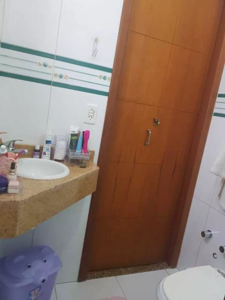 Sobrado à venda com 3 quartos, 180m² - Foto 5