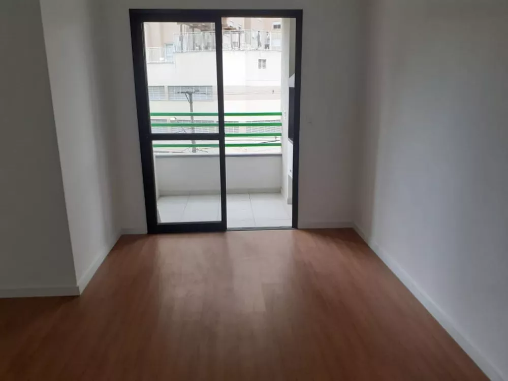 Apartamento à venda com 2 quartos, 50m² - Foto 2