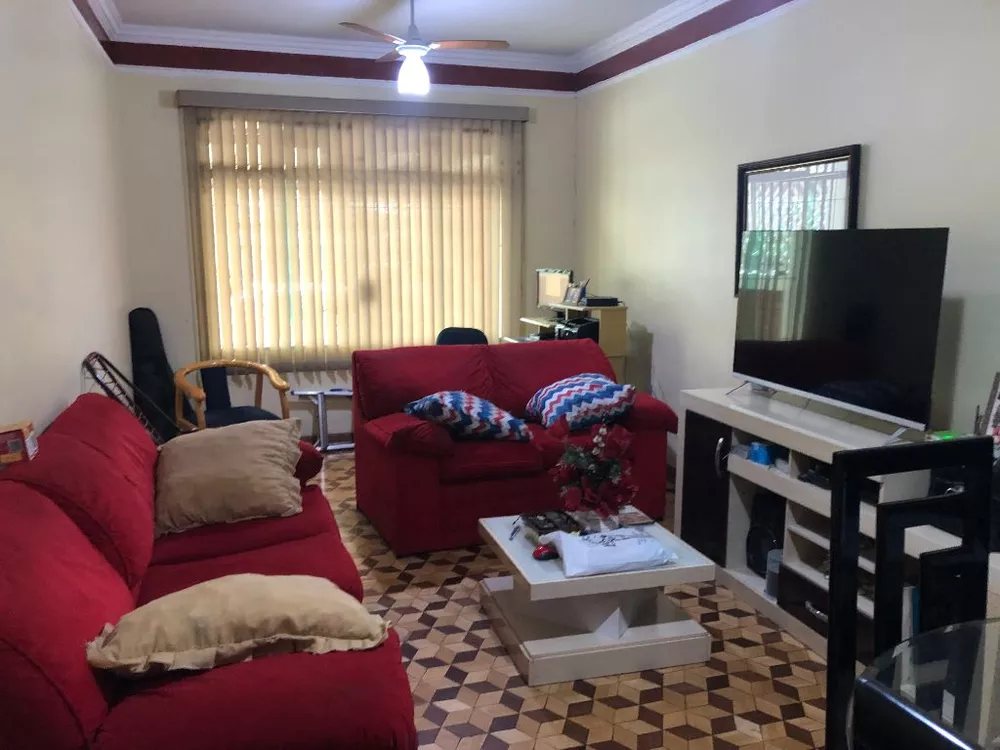 Casa à venda com 3 quartos, 151m² - Foto 2