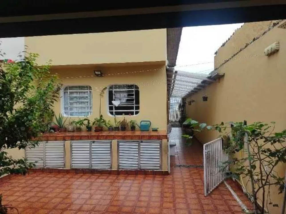 Sobrado à venda com 3 quartos, 199m² - Foto 3