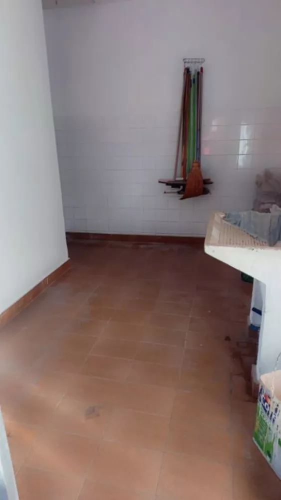 Casa à venda com 3 quartos, 180m² - Foto 6