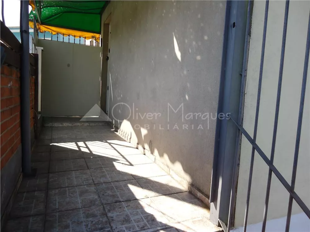 Sobrado para alugar com 2 quartos, 100m² - Foto 1