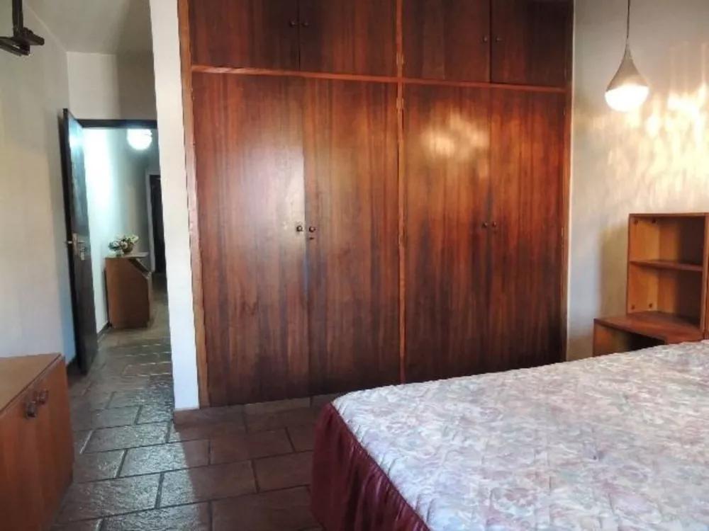 Casa à venda com 3 quartos, 148m² - Foto 3