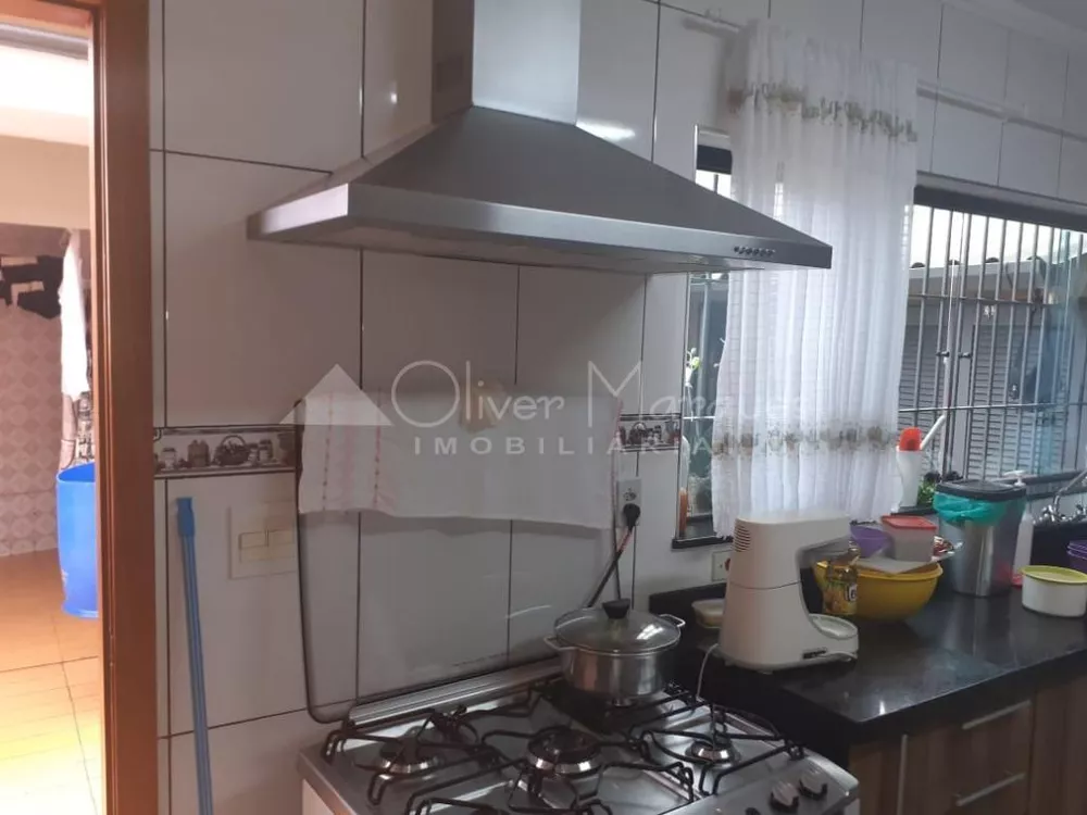 Sobrado à venda com 3 quartos, 220m² - Foto 6