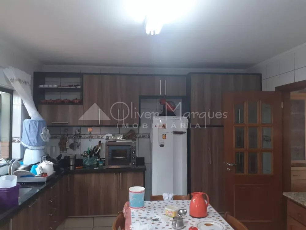 Sobrado à venda com 3 quartos, 220m² - Foto 7