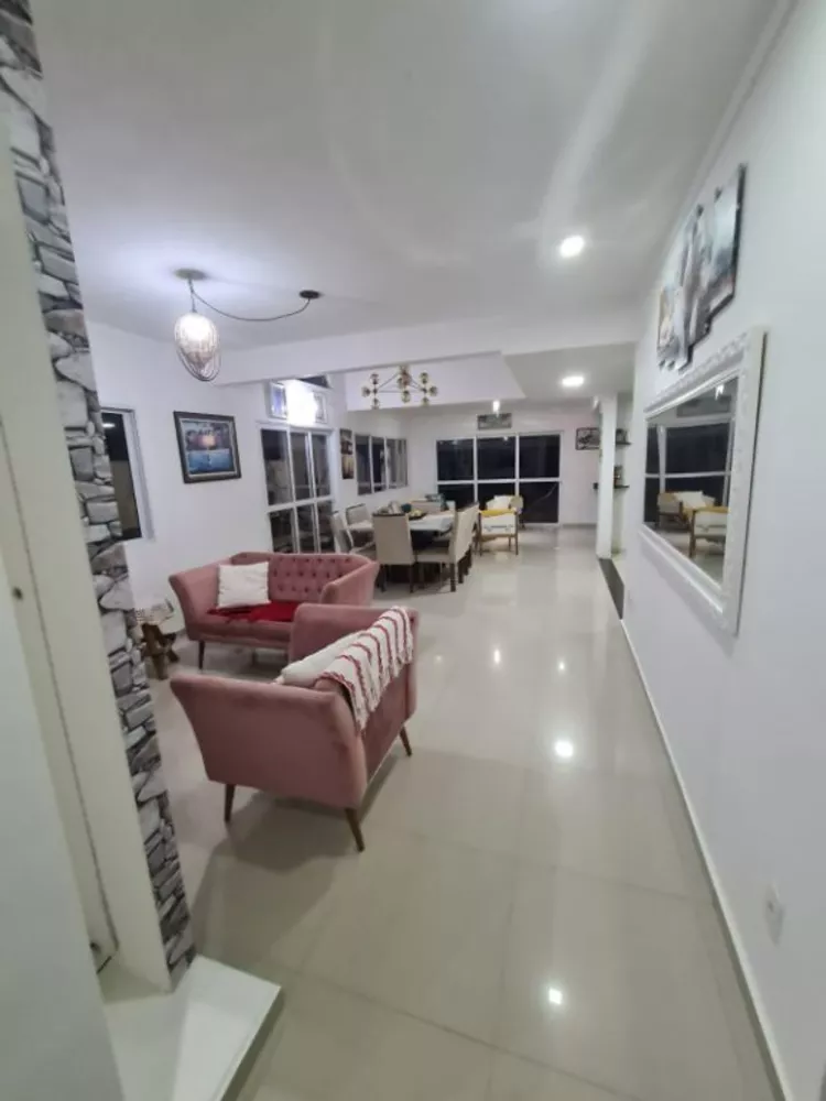 Casa à venda com 4 quartos, 375m² - Foto 3