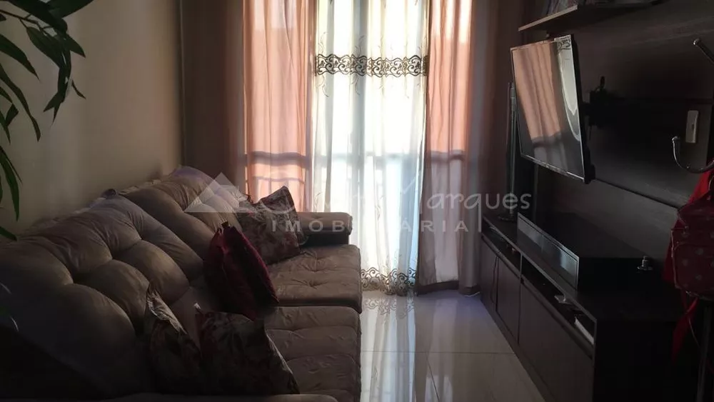 Apartamento à venda com 3 quartos, 90m² - Foto 3