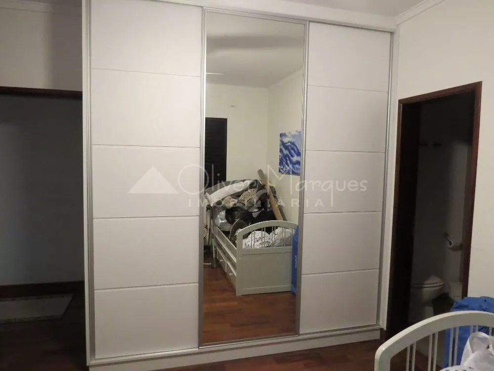 Apartamento à venda com 3 quartos, 188m² - Foto 2