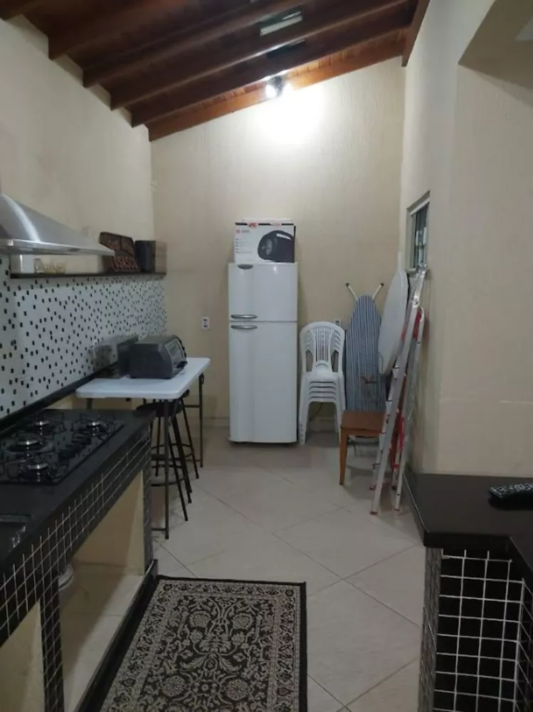 Casa à venda com 3 quartos, 280m² - Foto 8