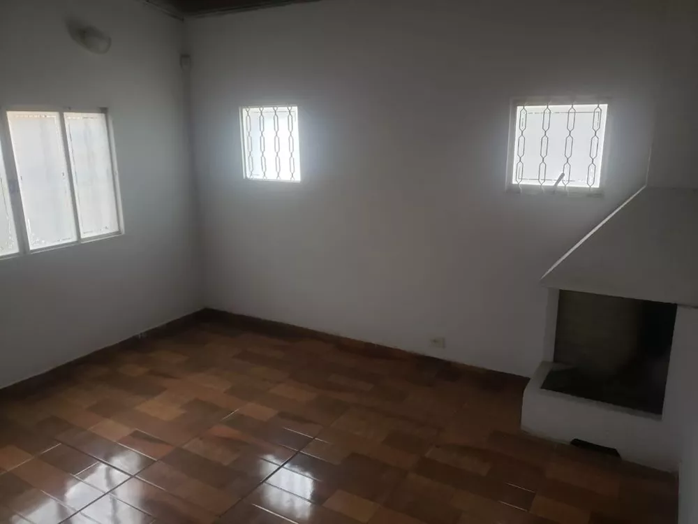 Casa à venda com 3 quartos, 167m² - Foto 4