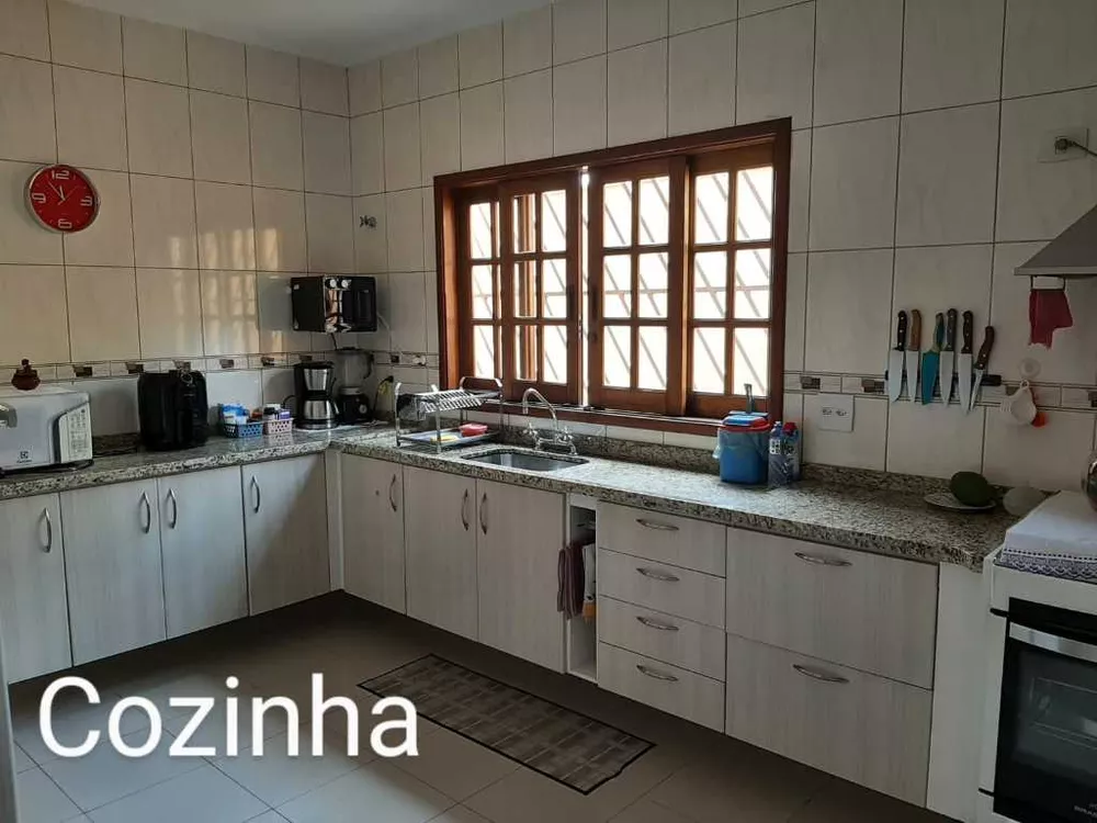 Sobrado à venda com 3 quartos, 191m² - Foto 4