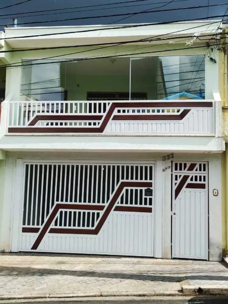 Sobrado à venda com 3 quartos, 130m² - Foto 1