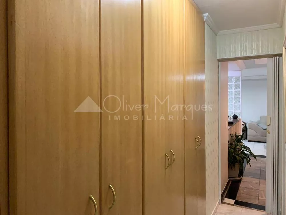 Apartamento à venda com 3 quartos, 94m² - Foto 4