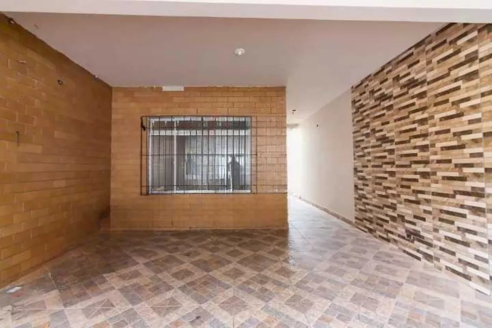 Sobrado à venda com 3 quartos, 160m² - Foto 1