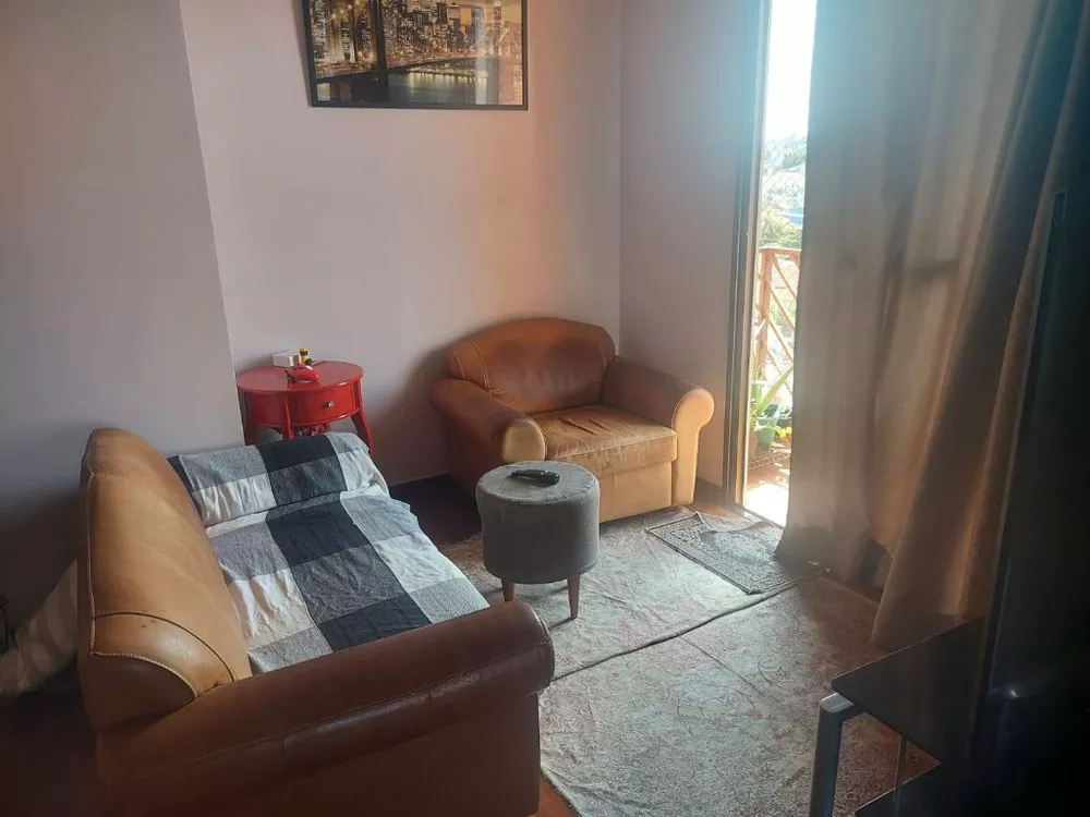 Apartamento à venda com 2 quartos, 65m² - Foto 3