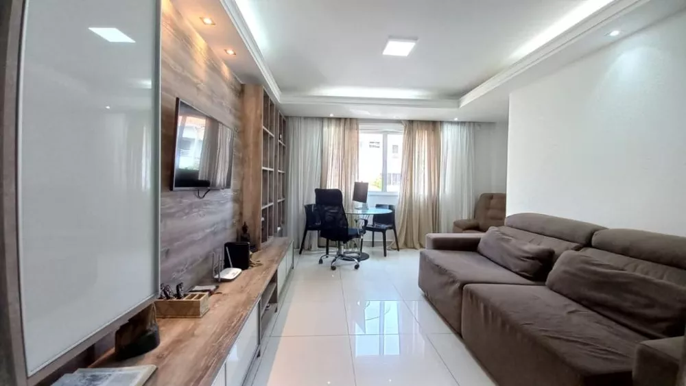 Sobrado à venda com 3 quartos, 120m² - Foto 2