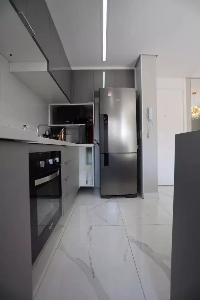 Apartamento à venda com 2 quartos, 45m² - Foto 3