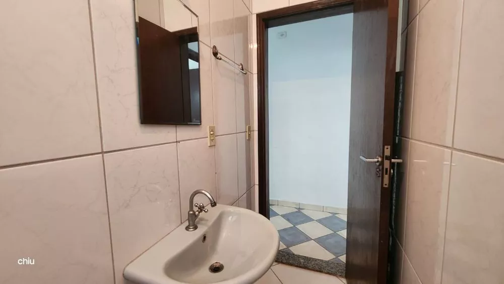 Sobrado à venda com 3 quartos, 130m² - Foto 2