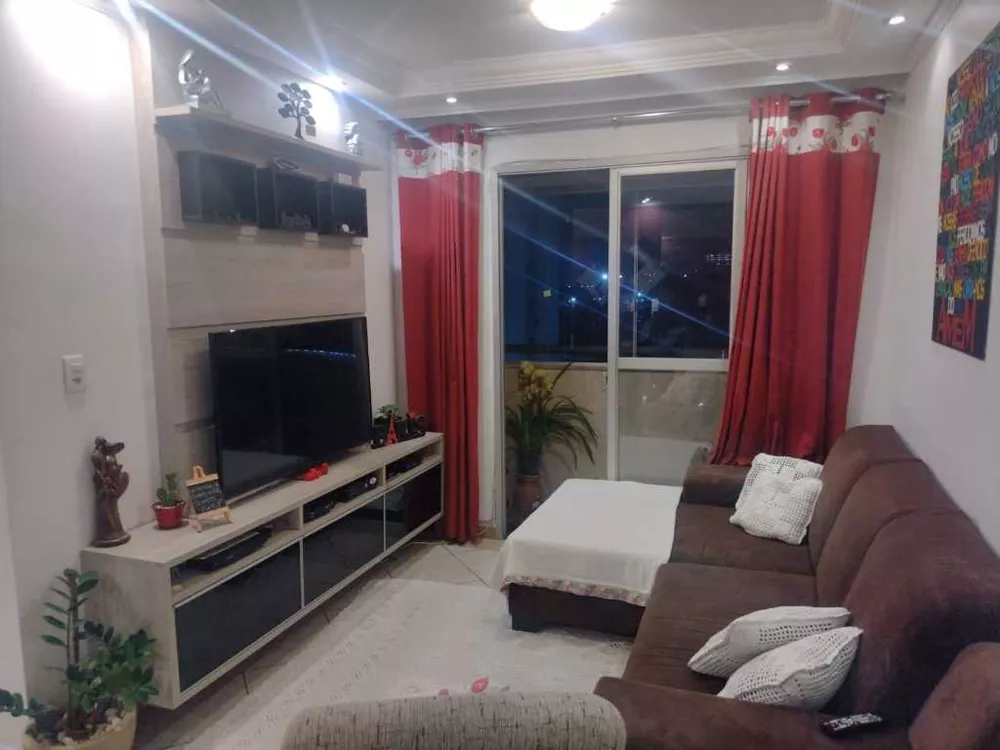 Apartamento à venda com 3 quartos, 65m² - Foto 3