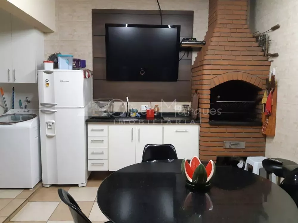 Sobrado à venda com 3 quartos, 170m² - Foto 2