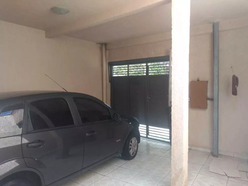 Sobrado à venda com 3 quartos, 150m² - Foto 2