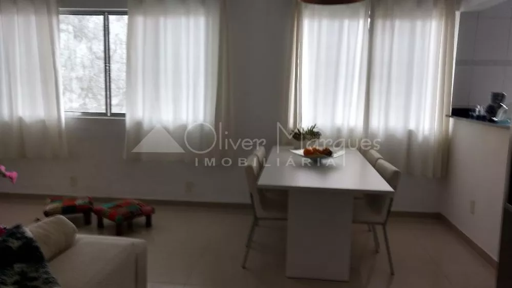 Sobrado à venda com 4 quartos, 350m² - Foto 4