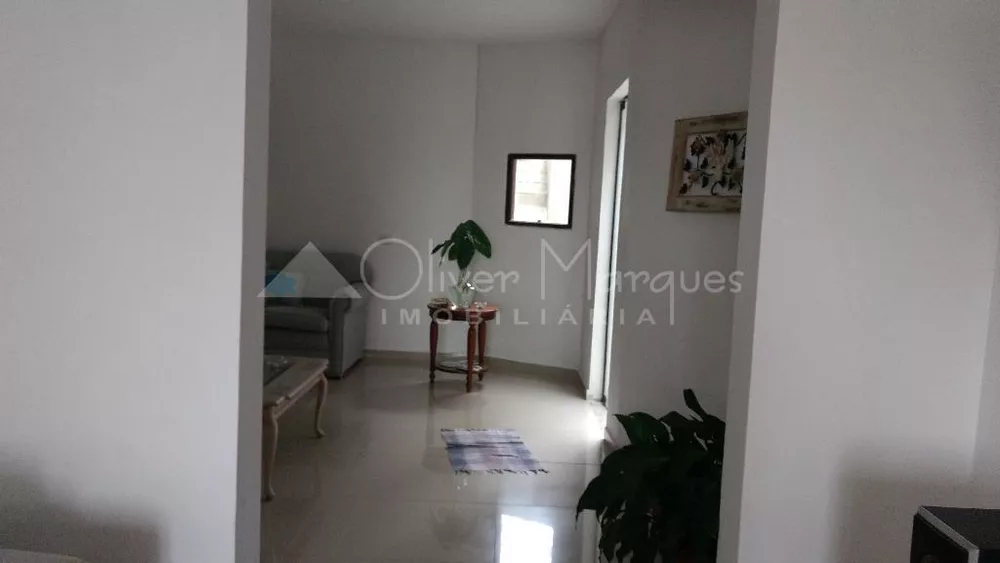 Sobrado à venda com 4 quartos, 350m² - Foto 5