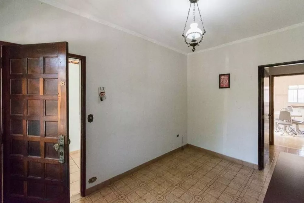 Casa à venda com 2 quartos, 112m² - Foto 1