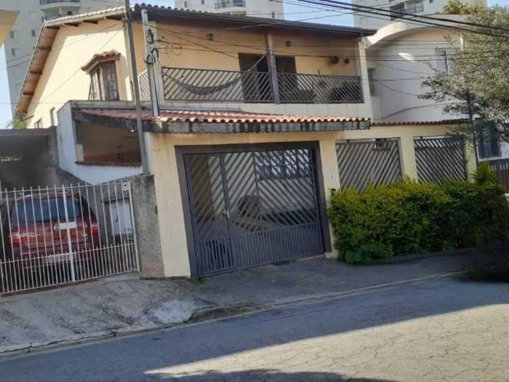 Casa à venda com 3 quartos, 270m² - Foto 1