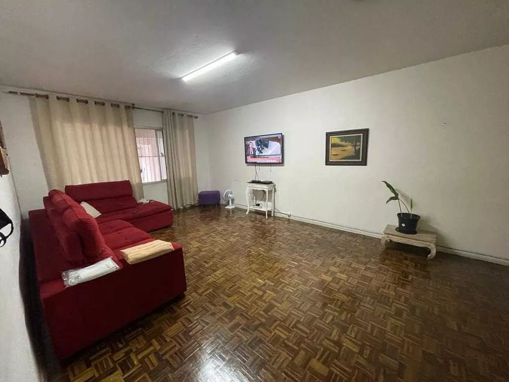 Casa à venda com 3 quartos, 220m² - Foto 4