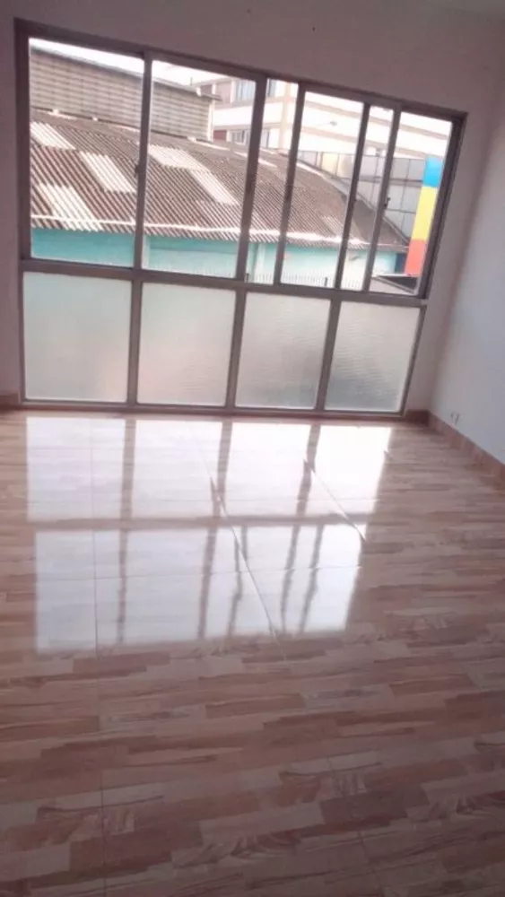 Apartamento à venda com 2 quartos, 70m² - Foto 11