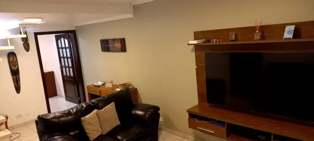 Sobrado à venda com 3 quartos, 171m² - Foto 1