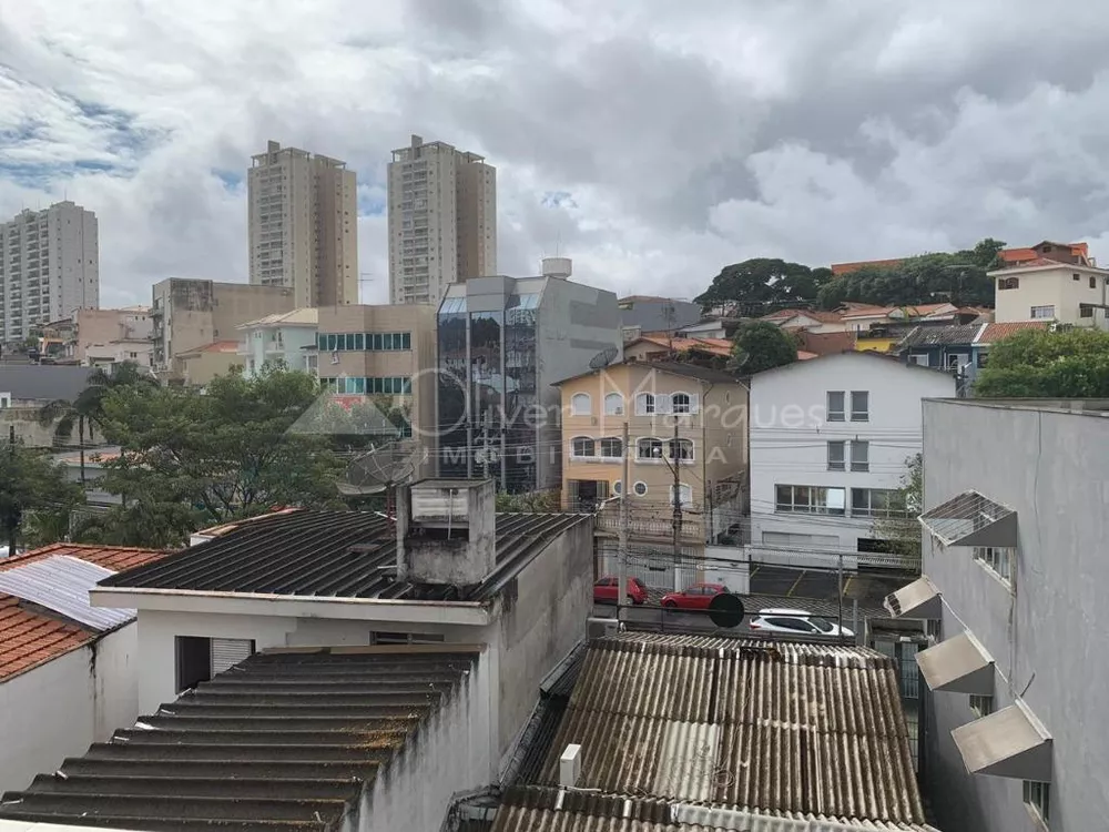 Casa à venda com 3 quartos, 200m² - Foto 4