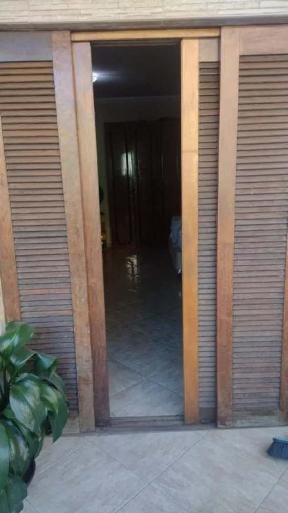 Sobrado à venda com 4 quartos, 125m² - Foto 3