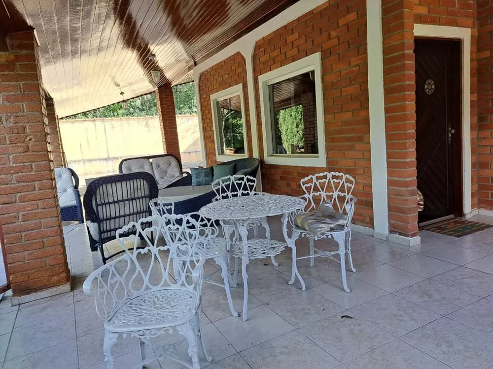 Casa de Condomínio à venda com 3 quartos, 300m² - Foto 3