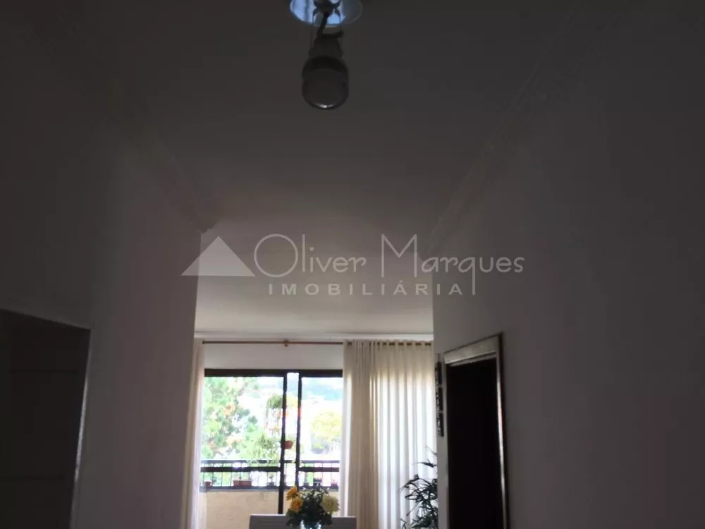 Apartamento à venda com 5 quartos, 140m² - Foto 5