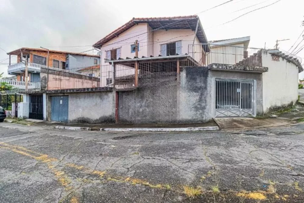 Sobrado à venda com 4 quartos, 126m² - Foto 1